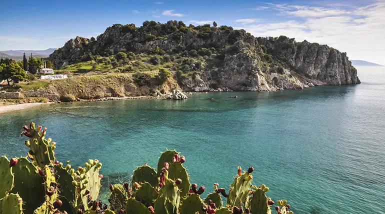 Ancient ruins in Tolo